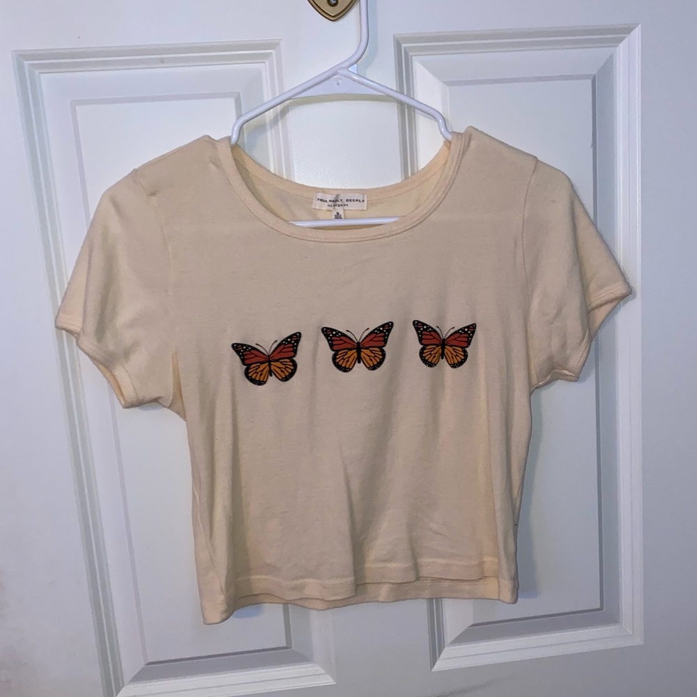 cropped butterfly tee